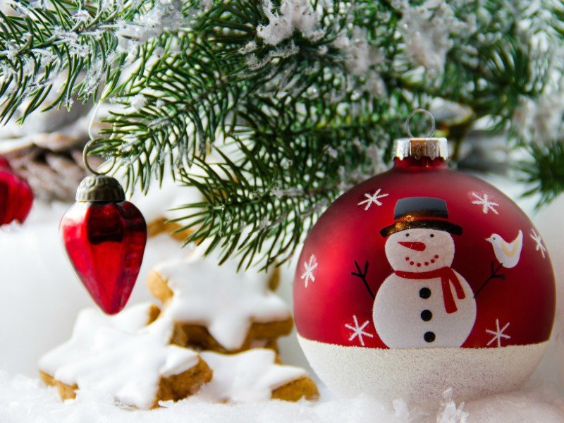 Regali Di Natale Per Due.Le Aperture Festive Per Natale 2017 Di Jolly Market Due Vallimagna Com